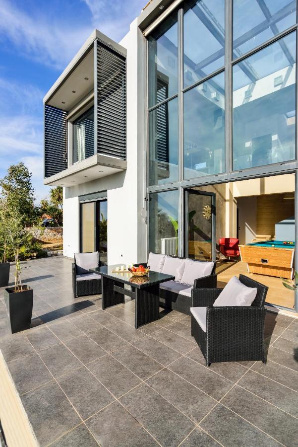 Adorno Luxury Villas Хорафакия Экстерьер фото